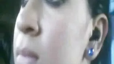 בראז'רים: קלואי לאמור היא דופלבנג'ר בפורנו-HD