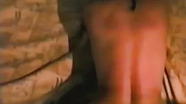 בורר חיים: זונת שחייה ברונטית Kitana Lure חושקת בזין בכוס שלה עכשיו בפורנו-HD