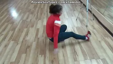 יורו סנדרה בלאק דפוק לה בתחת על ידי שני זין